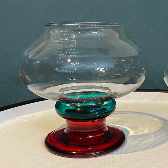 Pair of Red/Teal Hurricane Tea light Candleholders - Picture 2 of 5